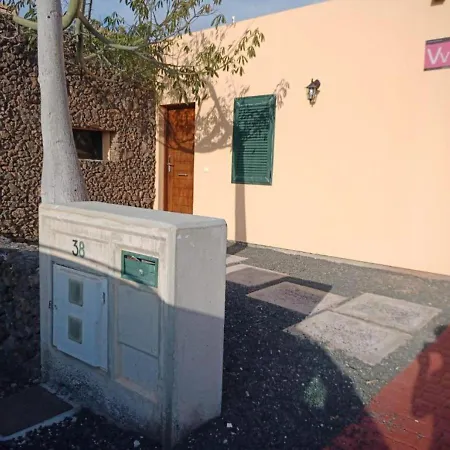 Anahi Homes Corralejo - Cardon 38 La Oliva